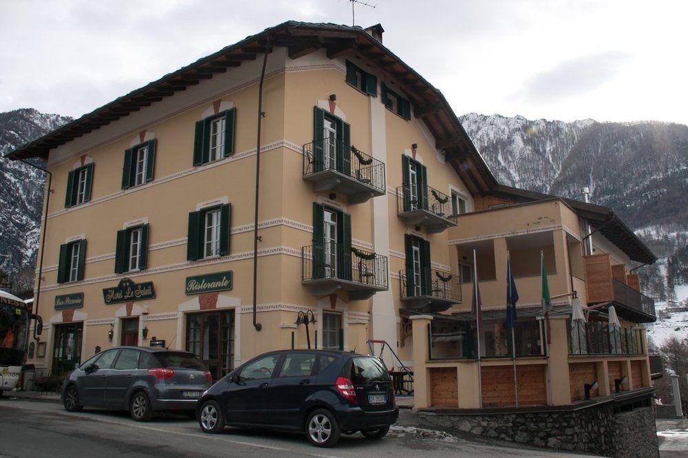 Hotel Le Soleil Challand-Saint-Anselme Eksteriør billede